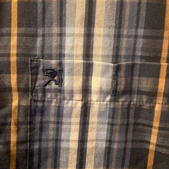 Men's Plaid Shirts- Lot of 2 - Picture 5 of 7